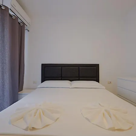 Apartment Giulia *